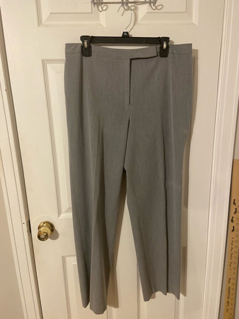 Anne Klein Women’s Light Gray Dress Trousers